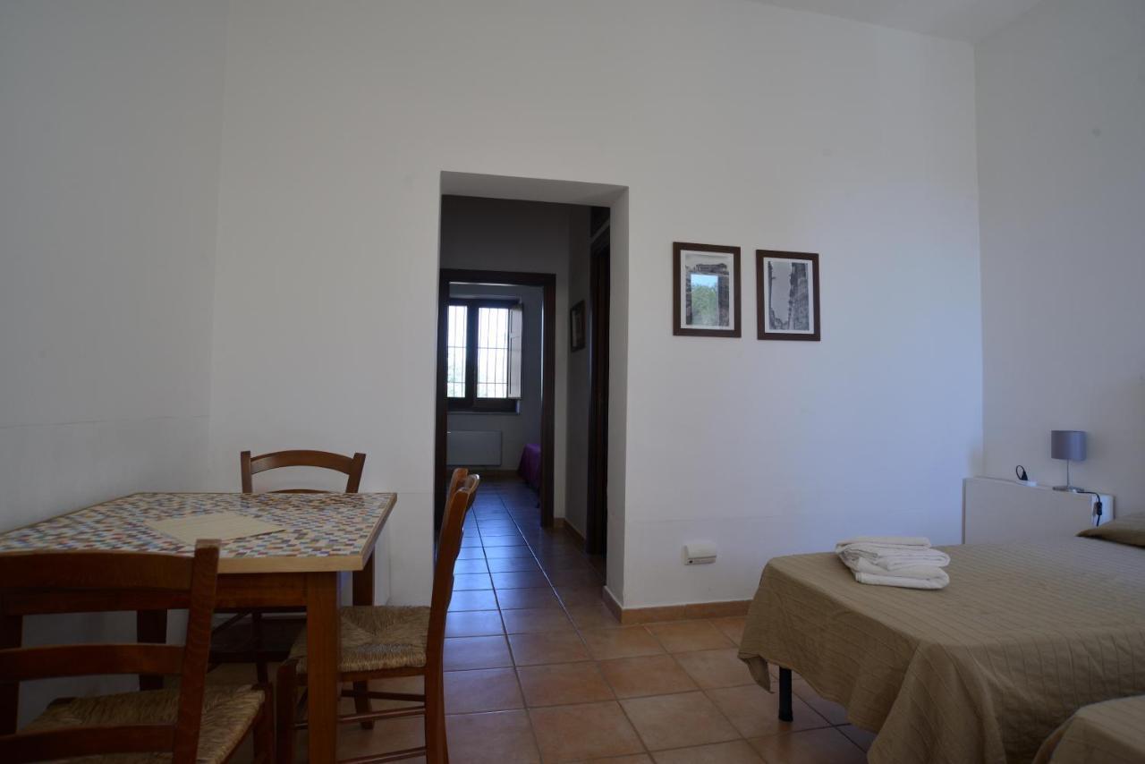 Casa Del Geco Bed and Breakfast Paestum Exteriör bild