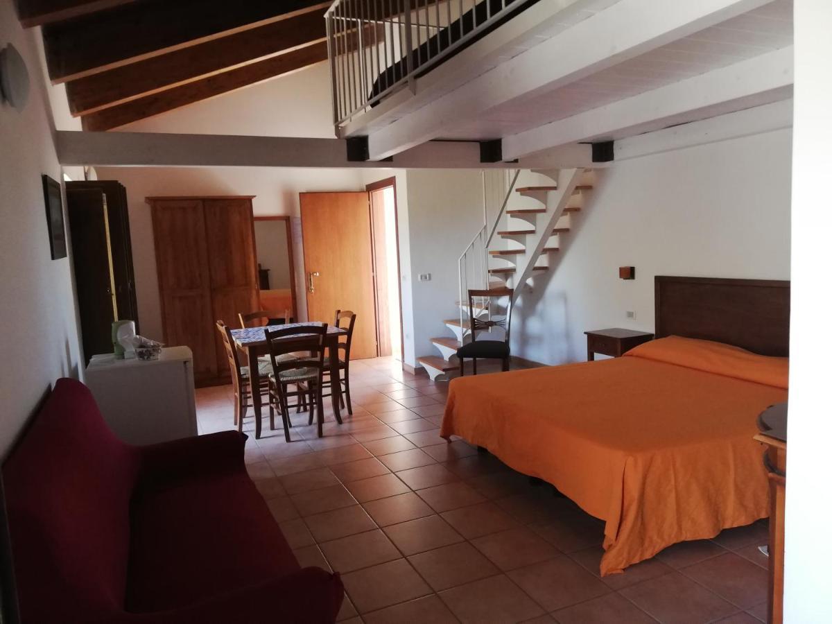 Casa Del Geco Bed and Breakfast Paestum Exteriör bild