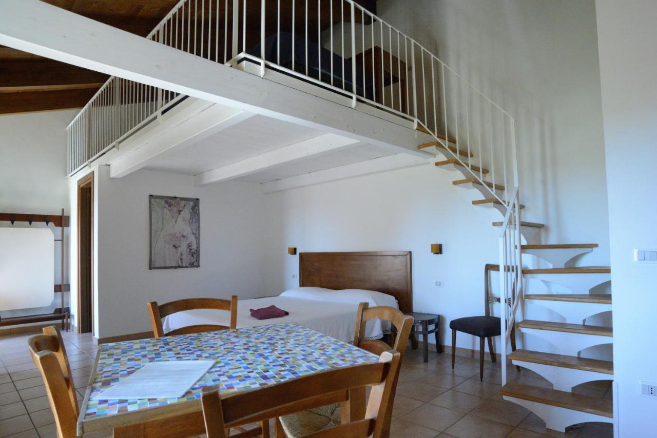 Casa Del Geco Bed and Breakfast Paestum Exteriör bild