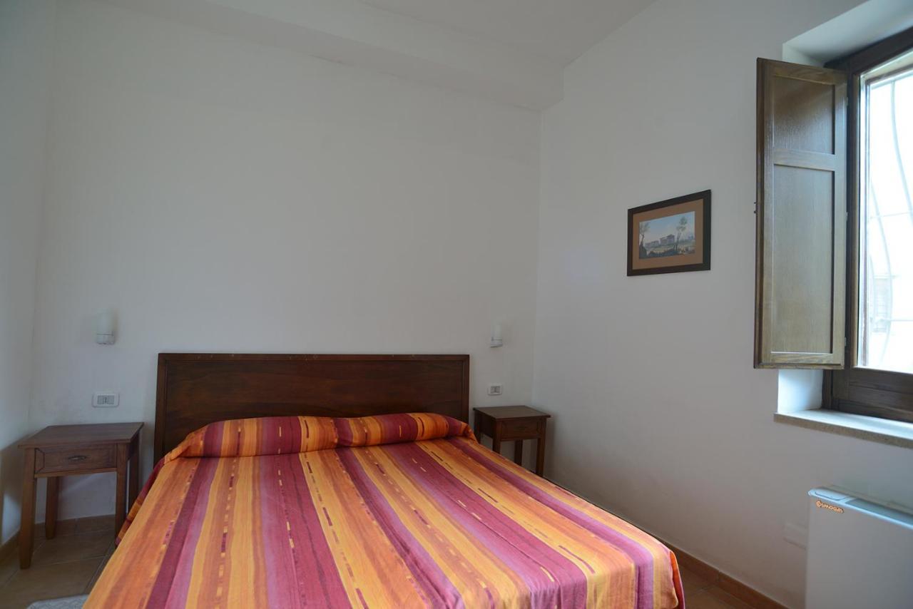 Casa Del Geco Bed and Breakfast Paestum Exteriör bild