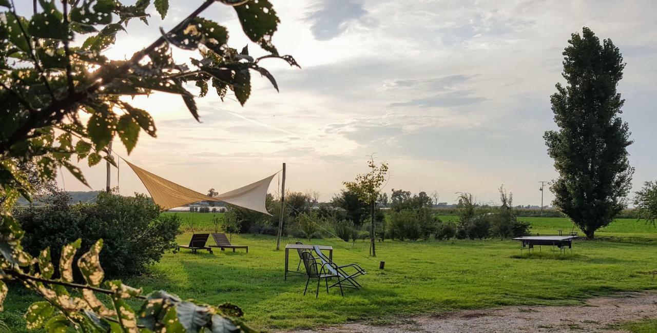 Casa Del Geco Bed and Breakfast Paestum Exteriör bild